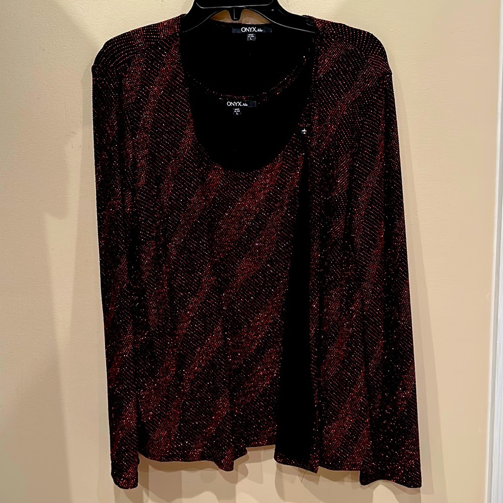 Red and black elegant shimmering shirt